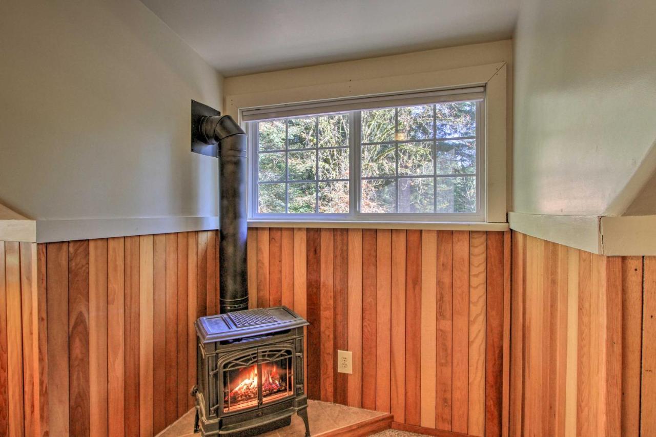 Owls Nest Studio With Hot Tub Hike Nearby! Ashford Buitenkant foto
